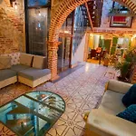 Casa Arce Boutique